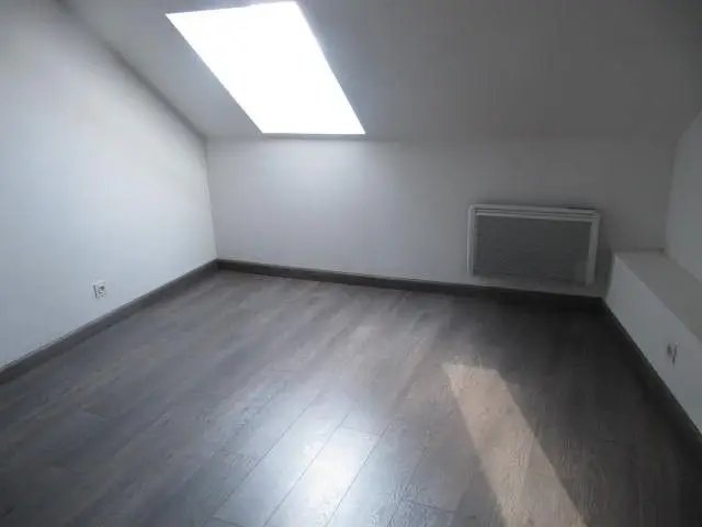 Appartement à louer, 32m², Etréchy