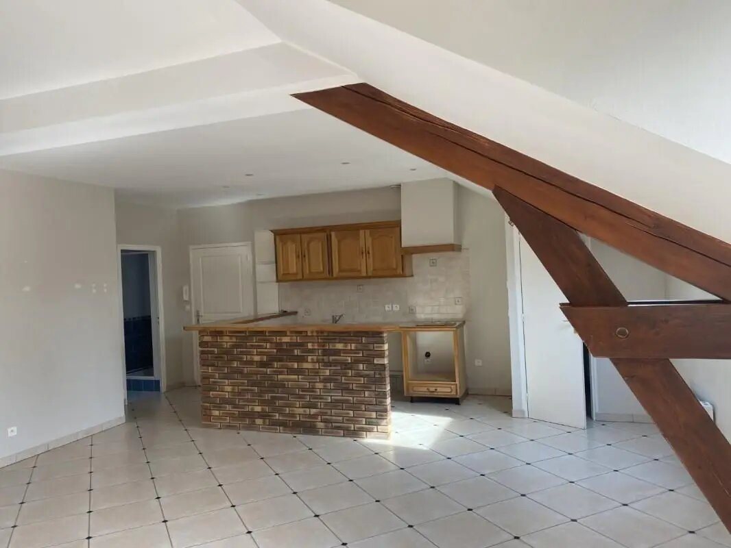 Appartement à louer, 66m², Echarcon