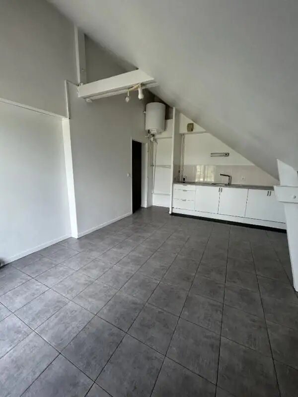 Appartement à louer, 27m², Lardy