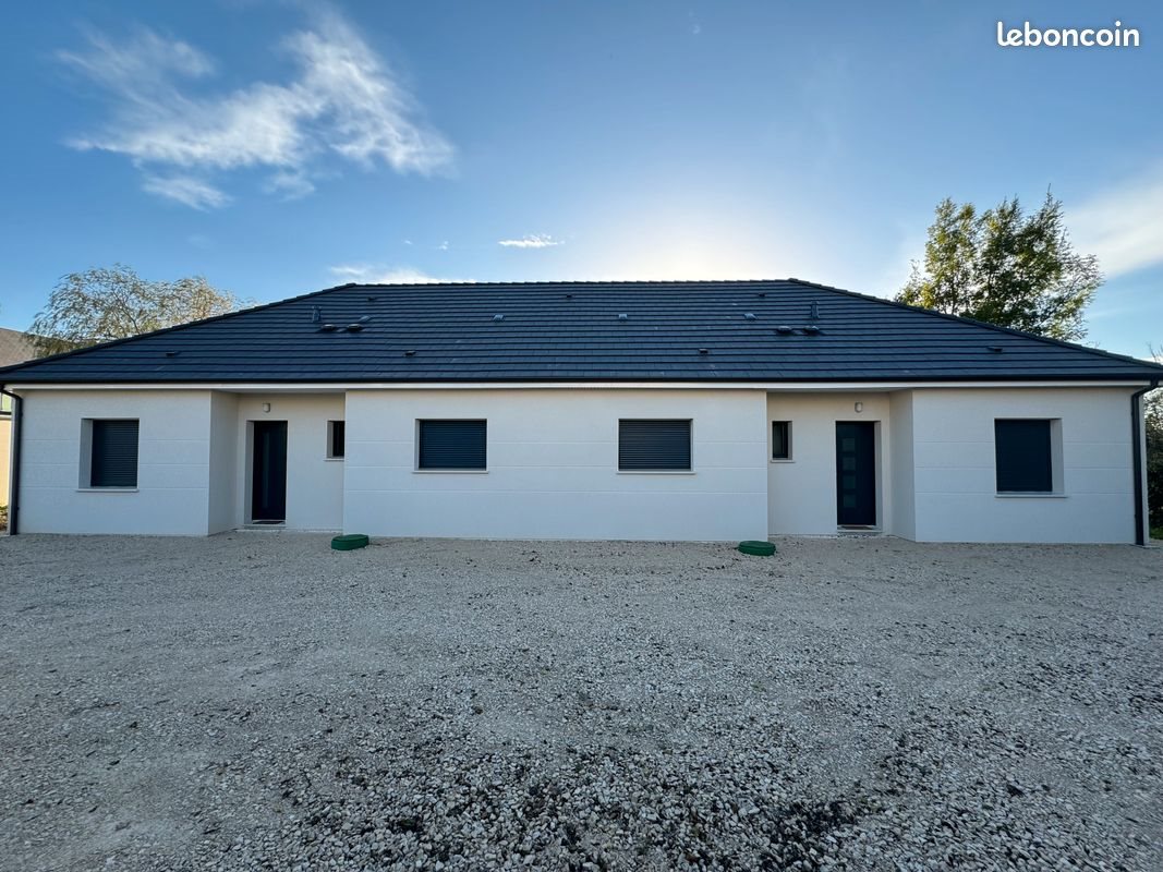 Maison à louer, 81m², Berry-Bouy