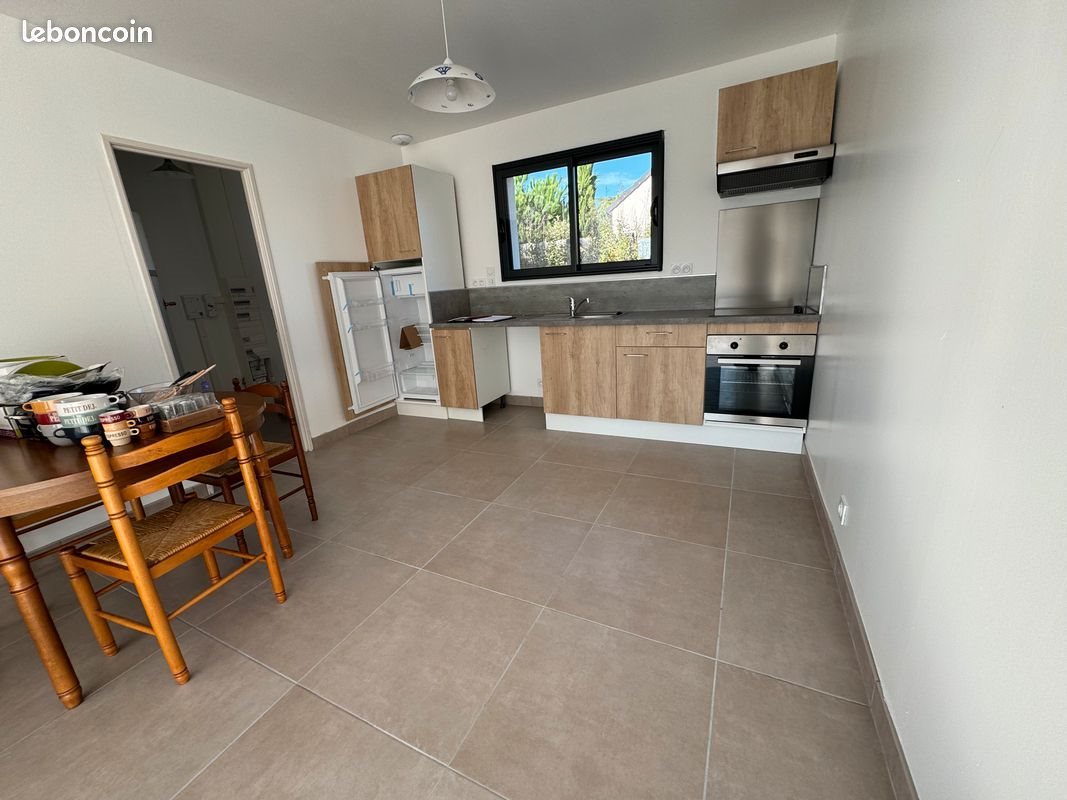 Maison à louer, 81m², Berry-Bouy