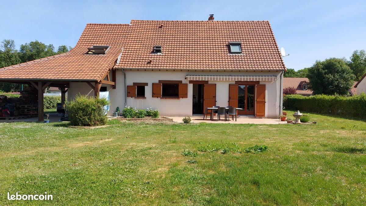 Maison à louer, 139m², Marmagne