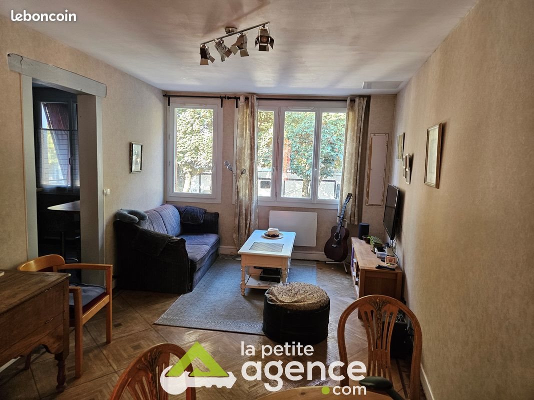 Appartement à louer, 45m², Bourges