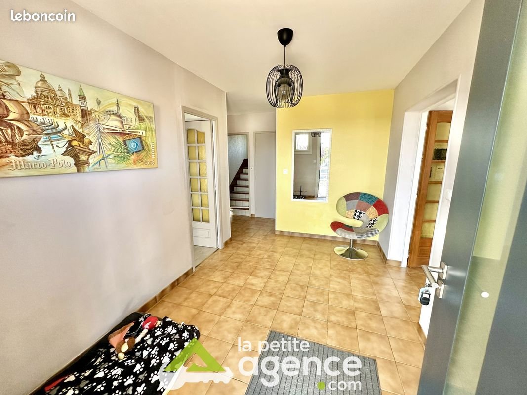 Maison à vendre, 167m², Saint-Doulchard