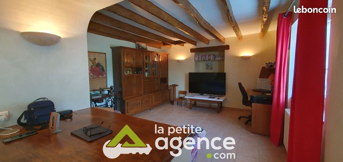Maison à vendre, 157m², Désertines
