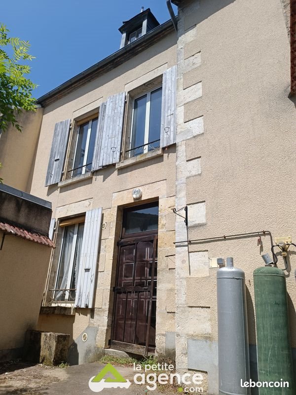 Maison à vendre, 93m², Sancergues