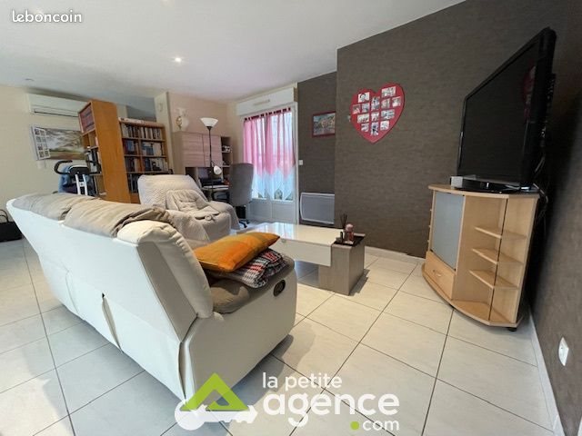 Maison à louer, 104m², Saint-Germain-du-Puy