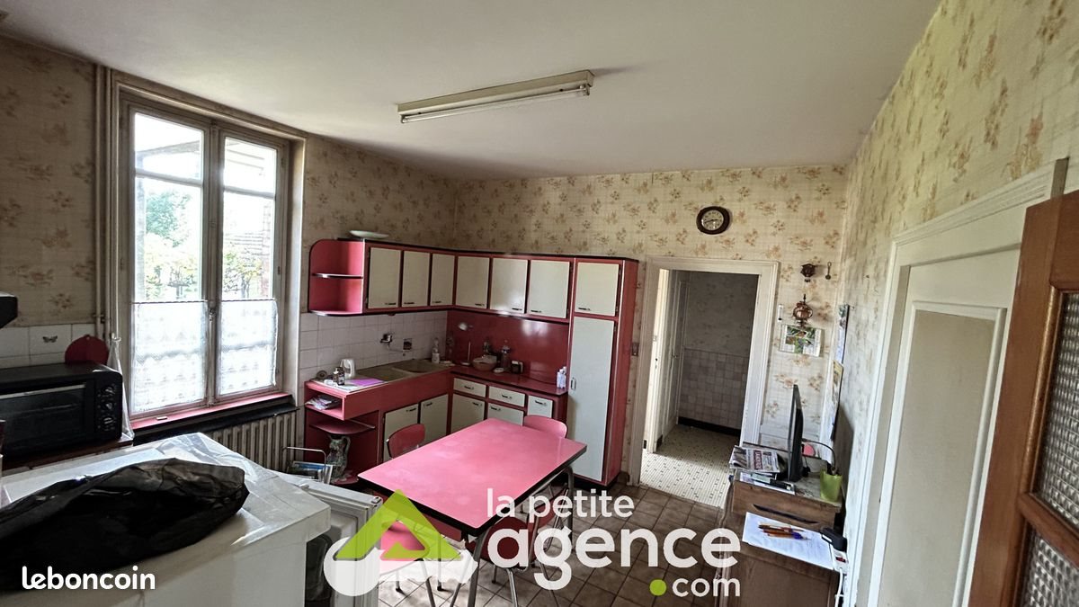 Maison à vendre, 111m², Montluçon
