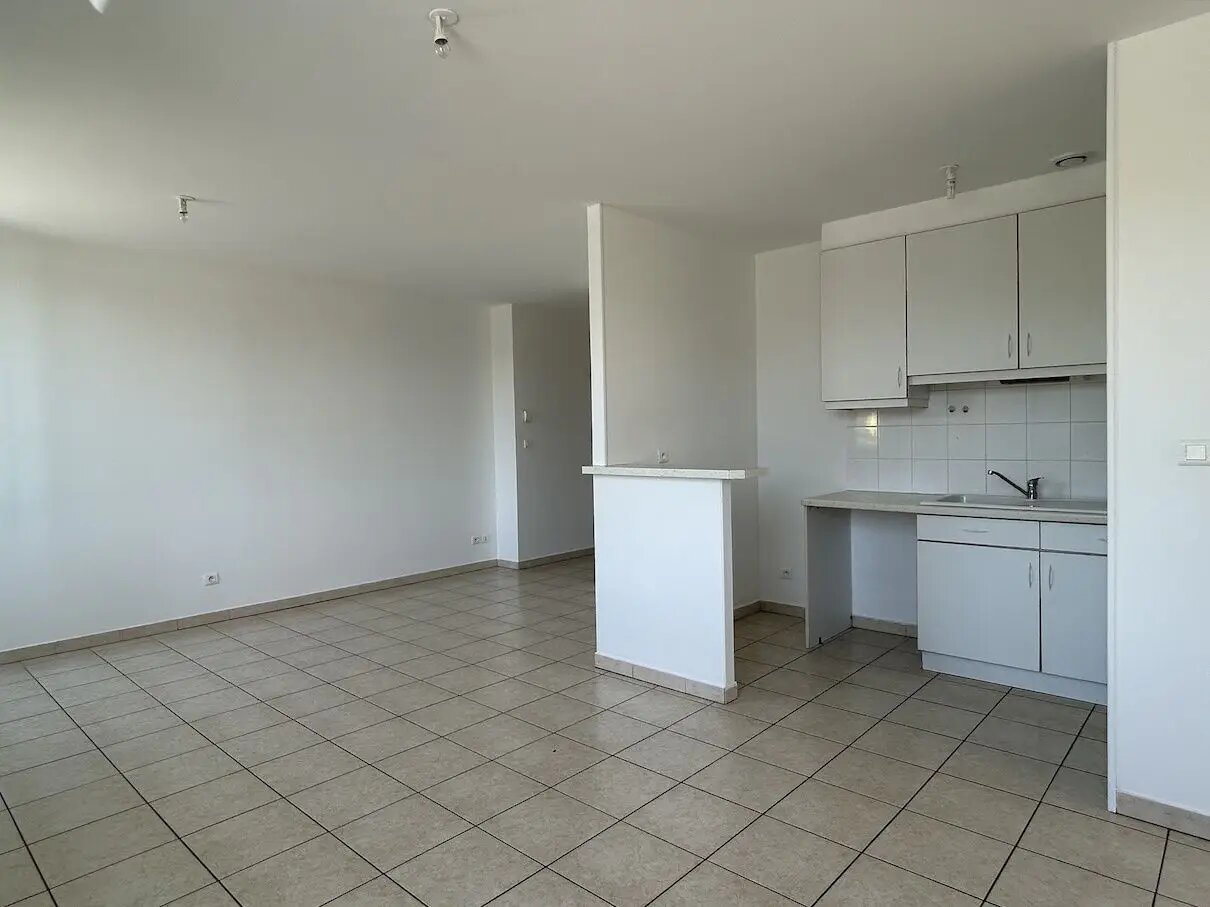 Appartement à louer, 62m², La Chapelle-Saint-Luc