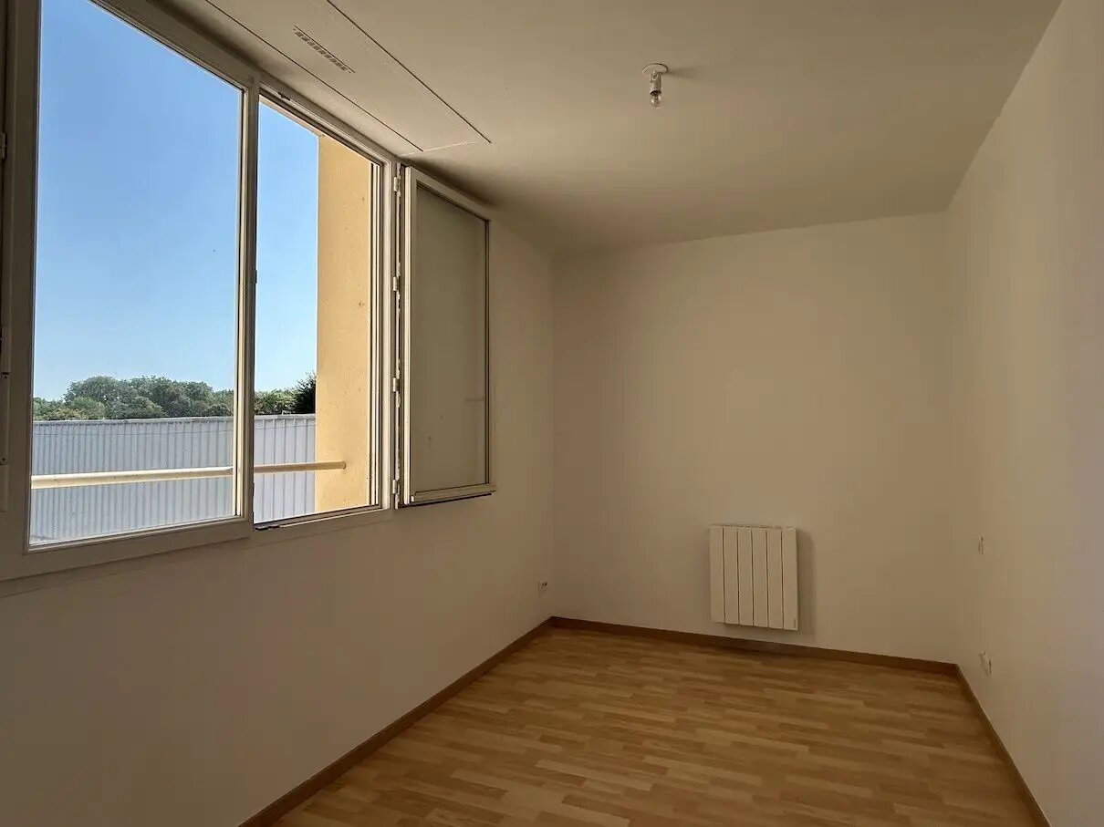 Appartement à louer, 62m², La Chapelle-Saint-Luc