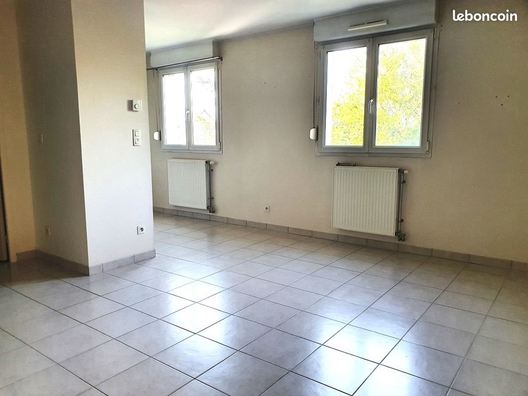 Appartement à louer, 53m², Saint-Julien-les-Villas
