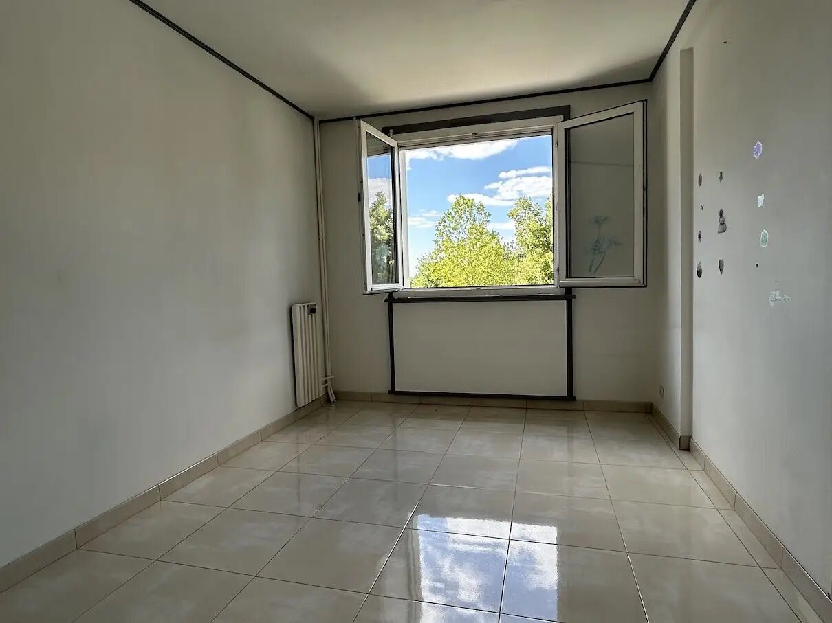 Appartement à louer, 79m², La Chapelle-Saint-Luc