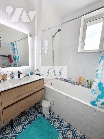 Maison à vendre, 81m², Saint-Georges-Montcocq