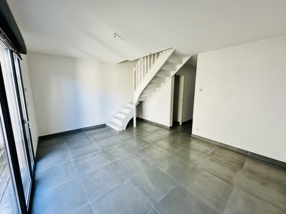 Maison à louer, 3m², Troyes