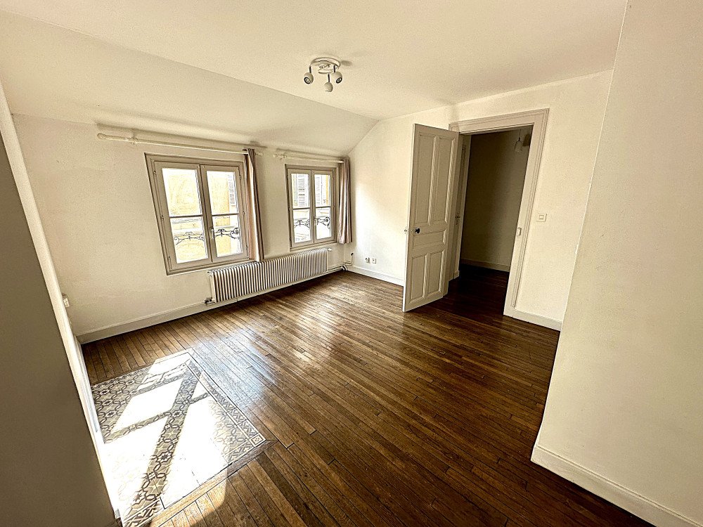 Maison à louer, 2m², Troyes