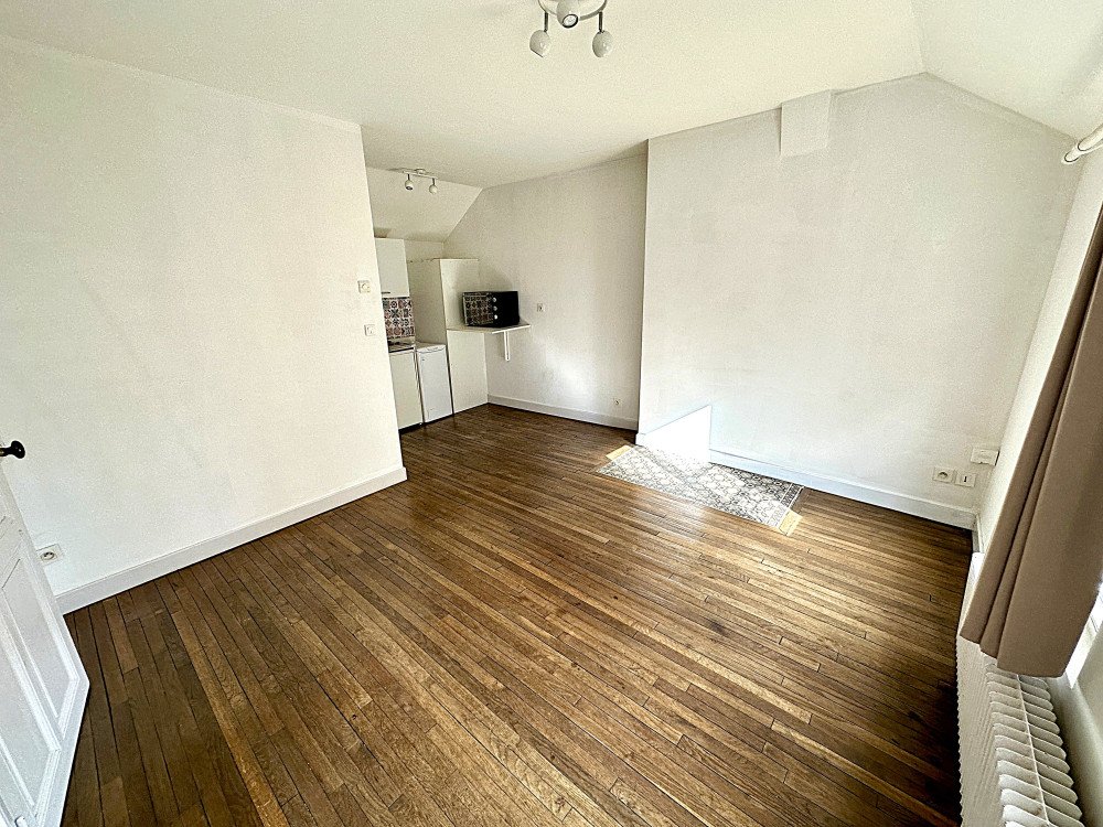 Maison à louer, 2m², Troyes