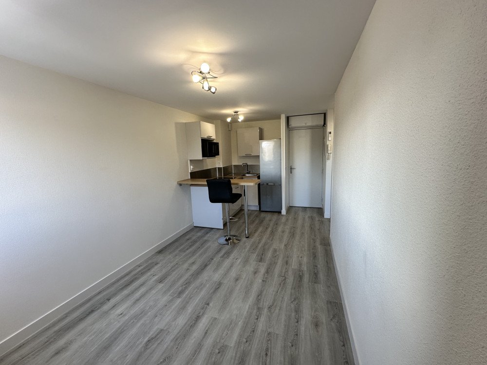 Maison à louer, 2m², Troyes