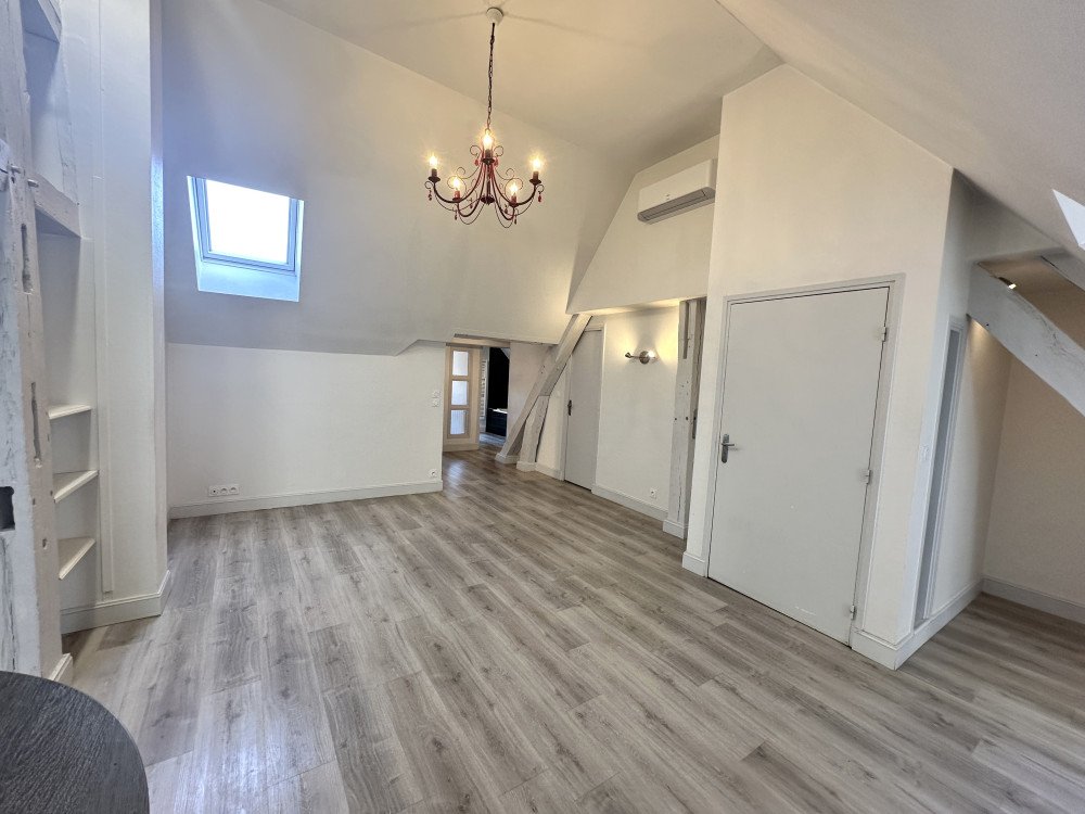 Maison à louer, 2m², Troyes
