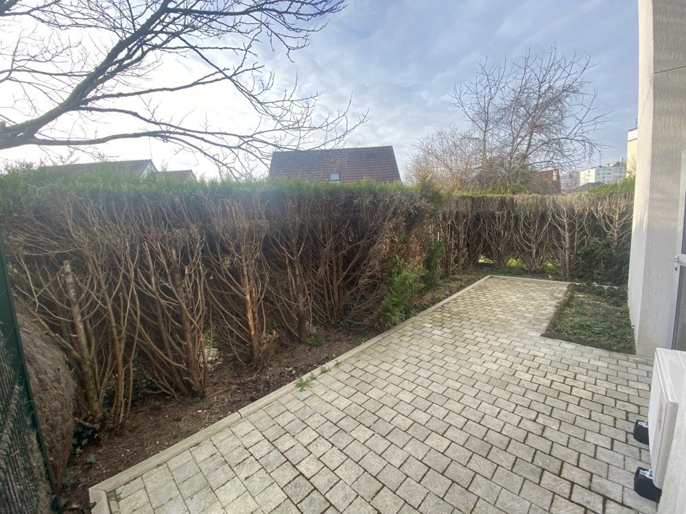 Maison à louer, 2m², Troyes