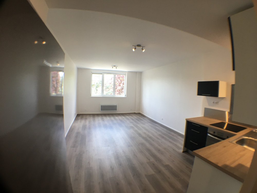 Maison à louer, 2m², Troyes