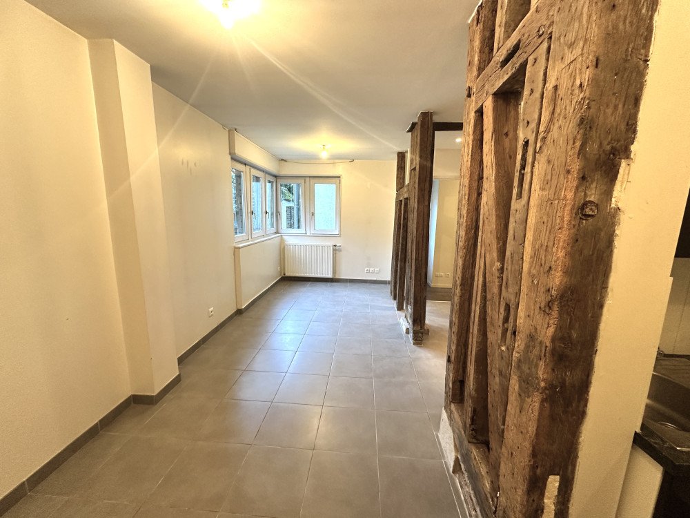 Maison à louer, 2m², Troyes