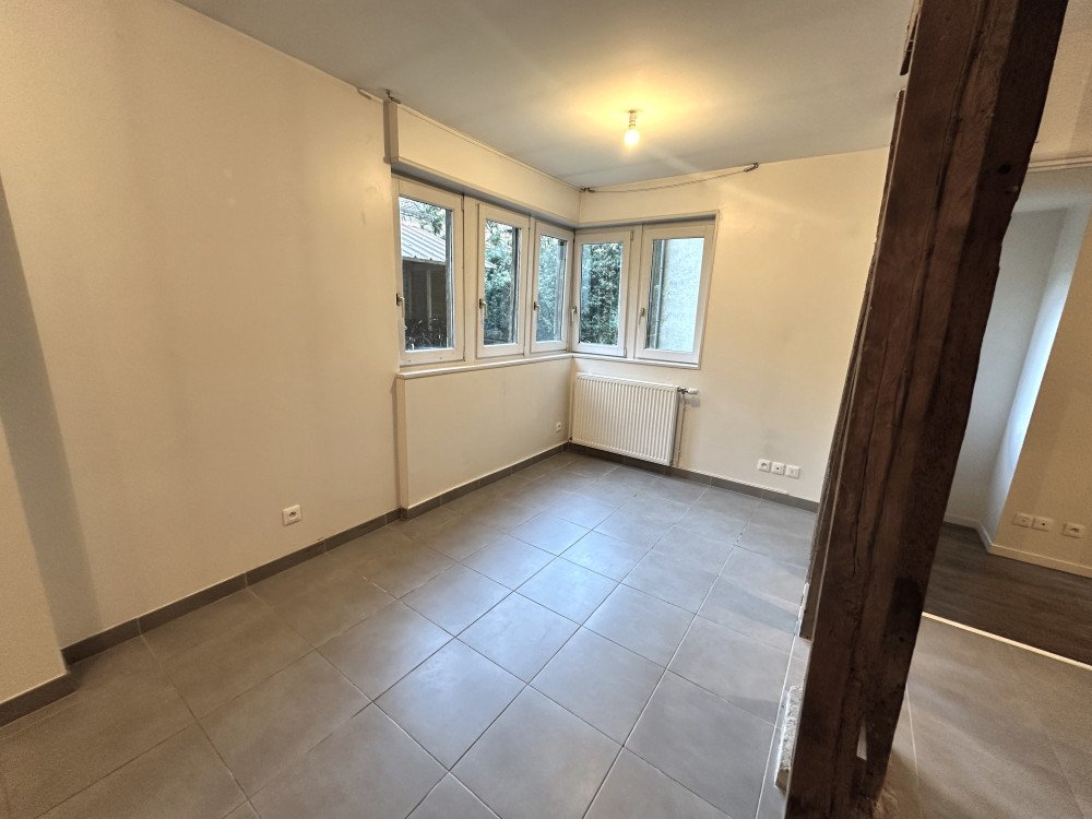 Maison à louer, 2m², Troyes