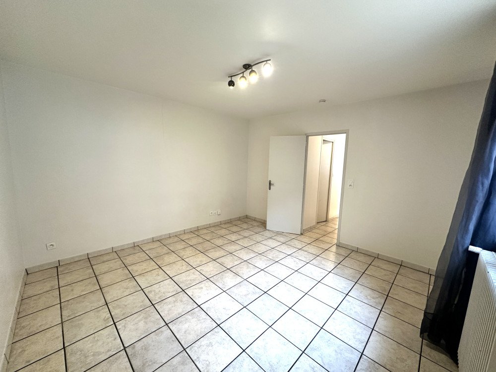Maison à louer, 1m², Troyes
