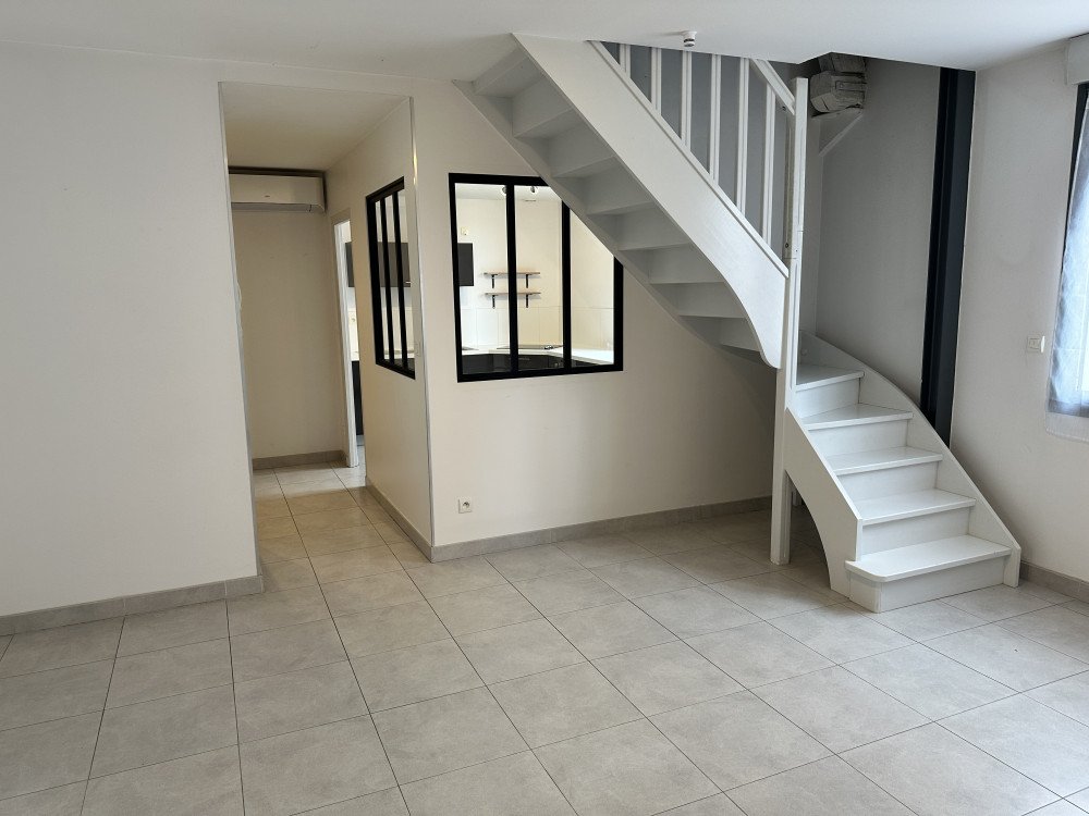 Maison à louer, 3m², Troyes
