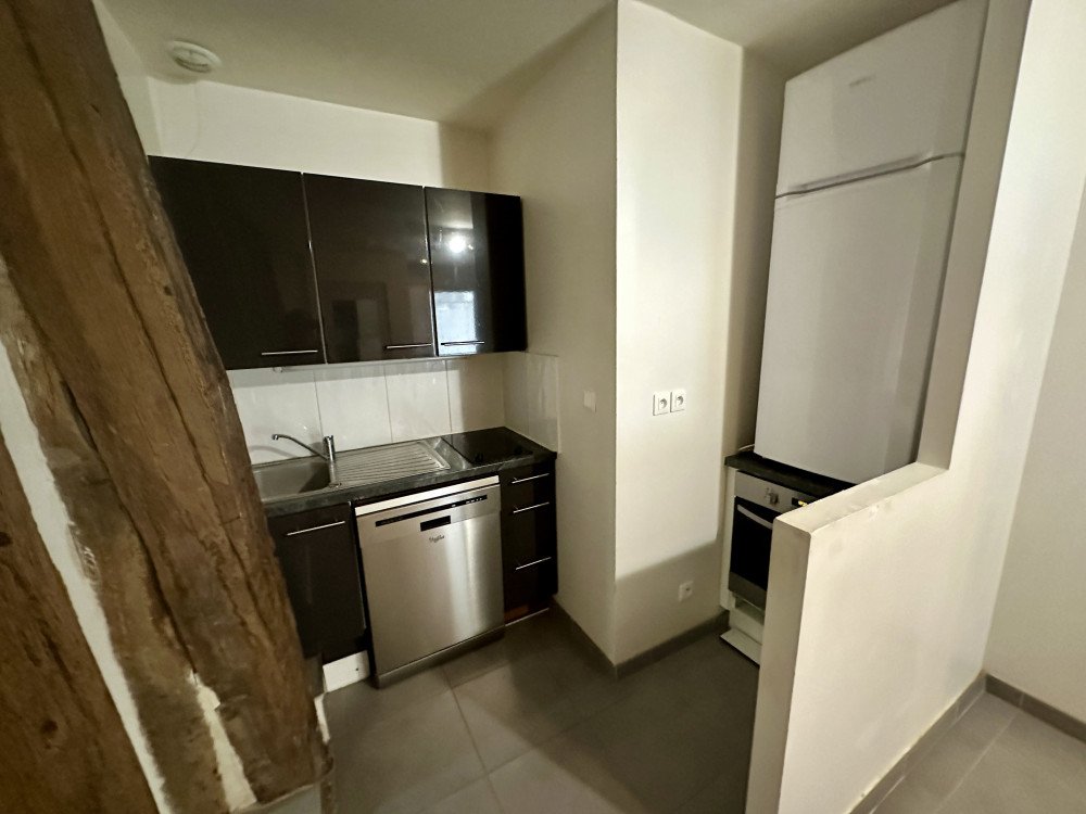 Maison à louer, 2m², Troyes