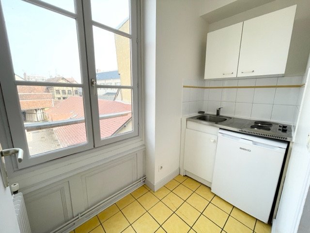 Maison à louer, 1m², Troyes