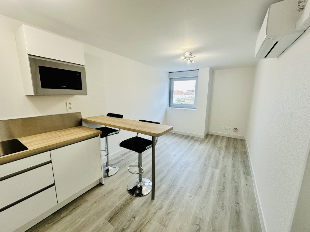 Maison à louer, 2m², Troyes