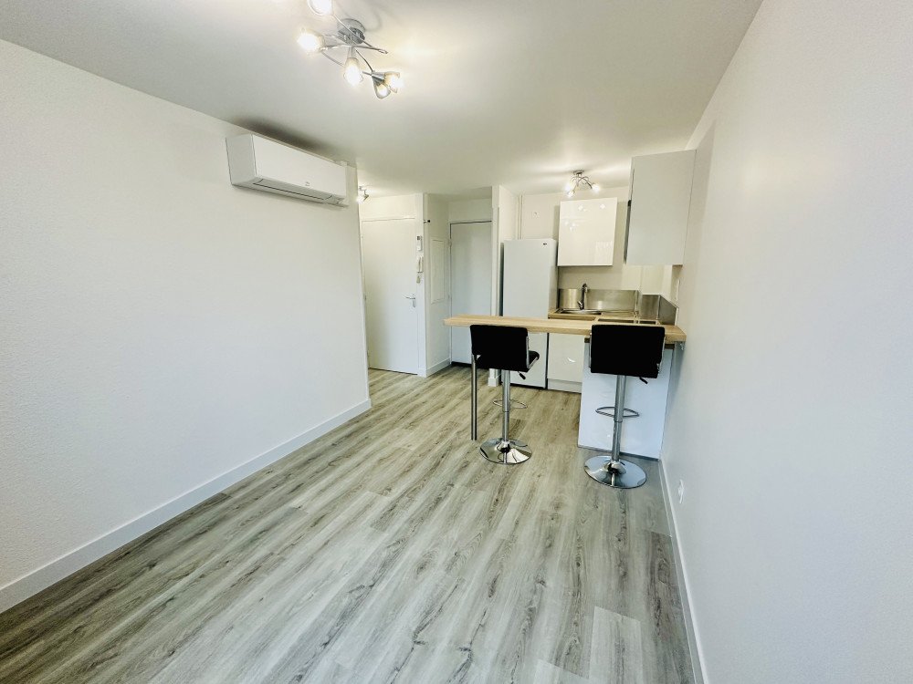 Maison à louer, 2m², Troyes