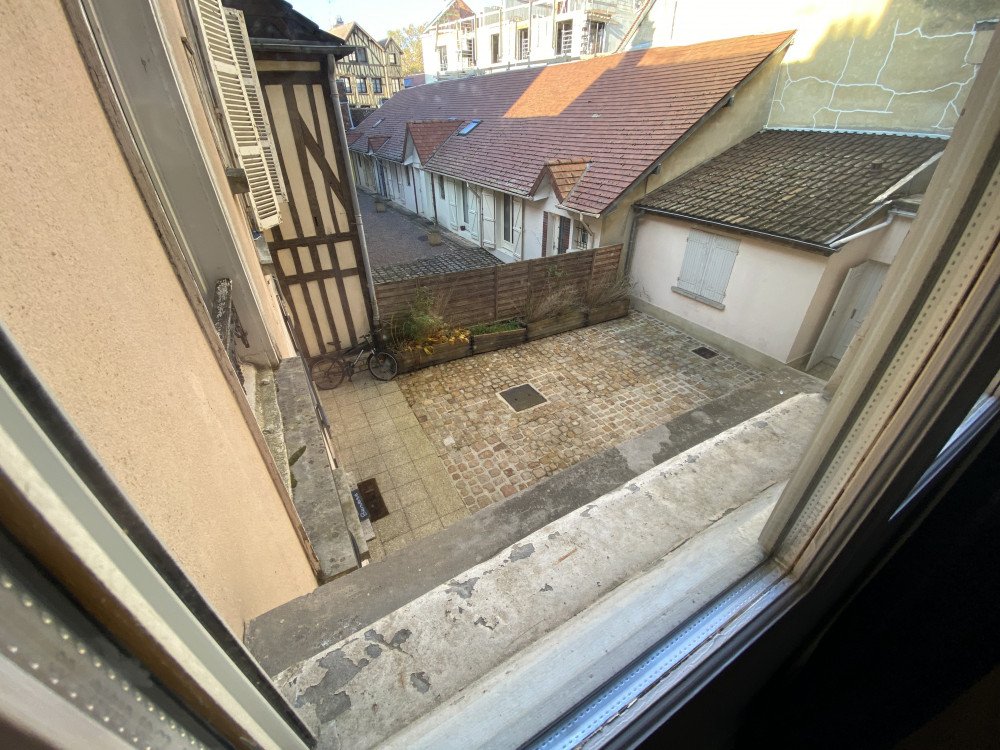 Maison à louer, 2m², Troyes