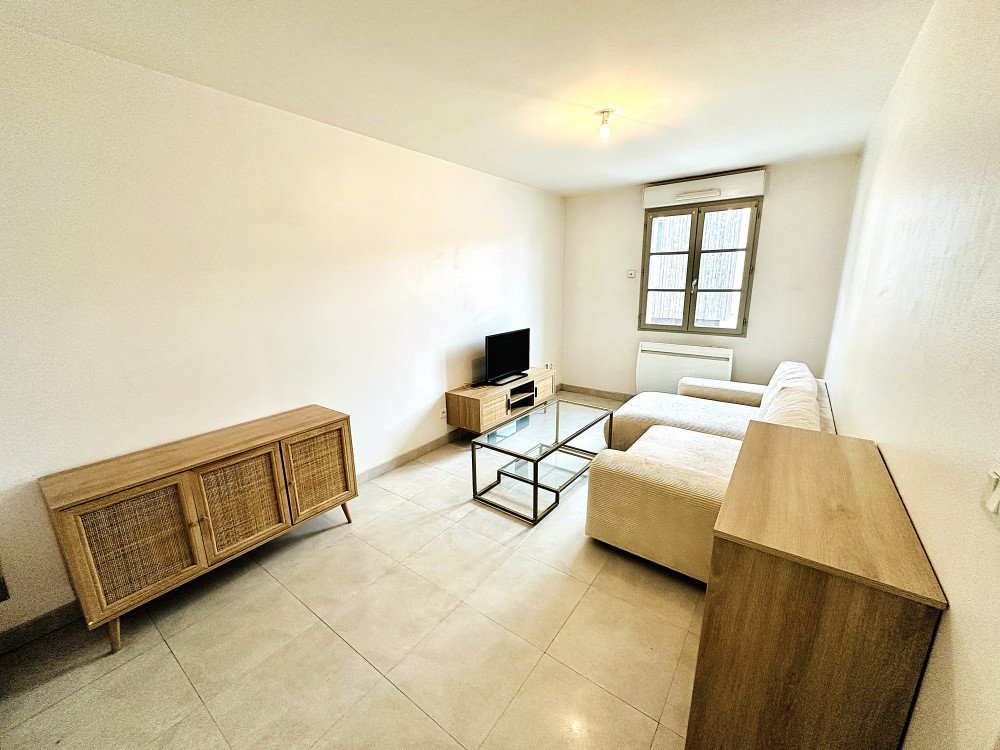 Maison à louer, 2m², Troyes