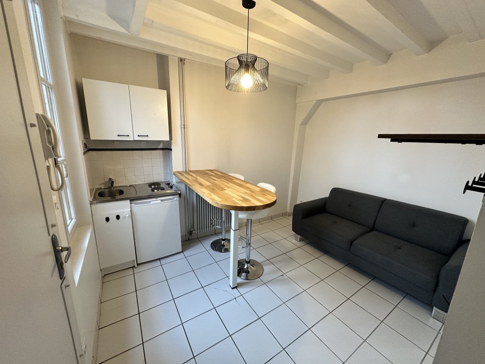 Maison à louer, 1m², Troyes