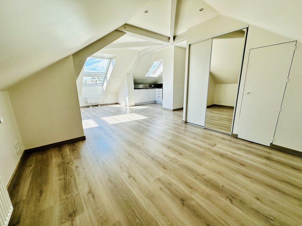 Maison à louer, 2m², Troyes
