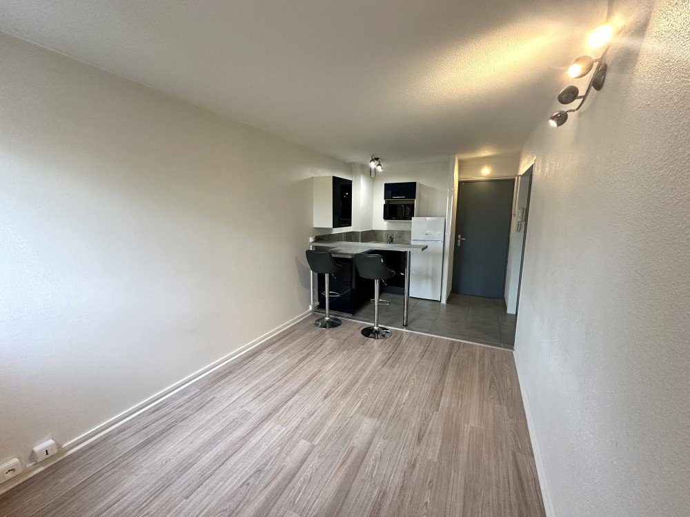 Maison à louer, 2m², Troyes