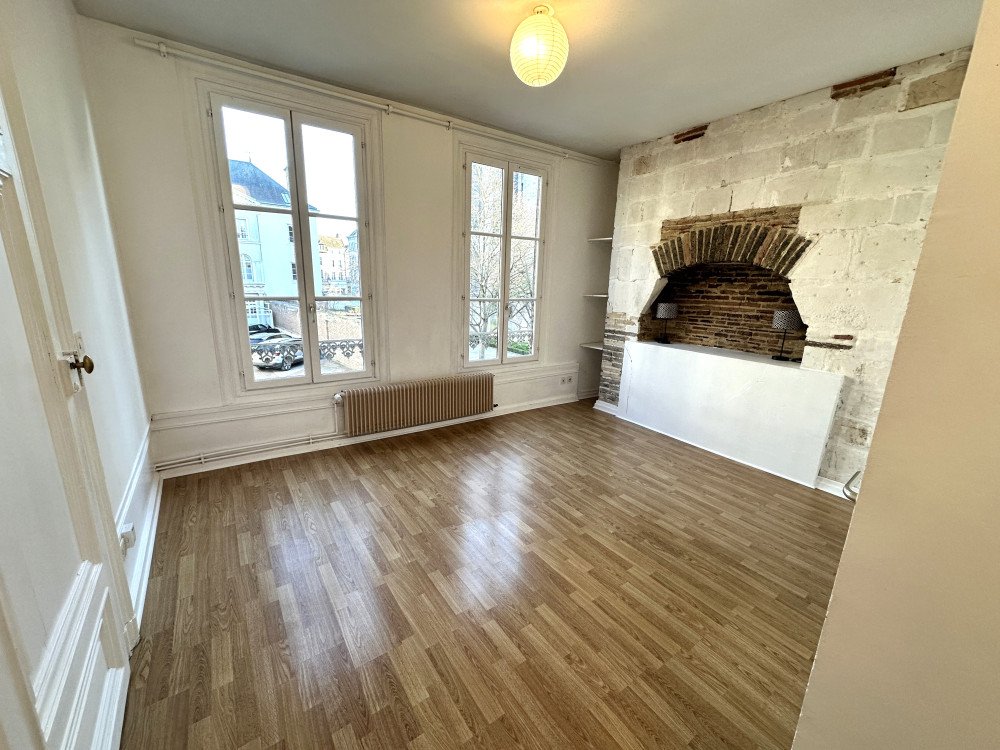 Maison à louer, 1m², Troyes