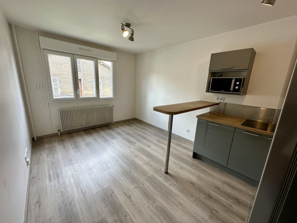 Maison à louer, 2m², Troyes