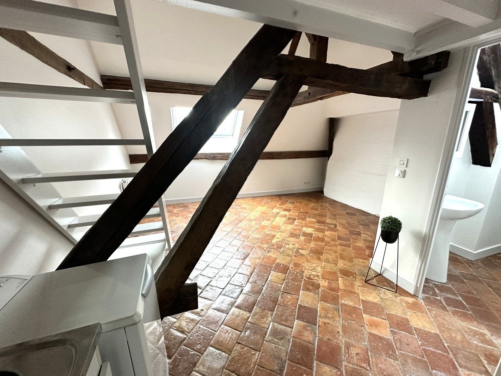 Maison à louer, 2m², Troyes