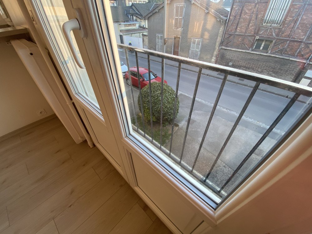 Maison à louer, 2m², Troyes