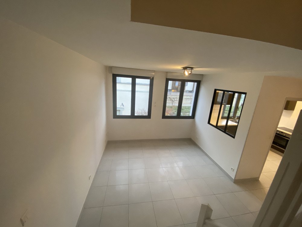Maison à louer, 3m², Troyes