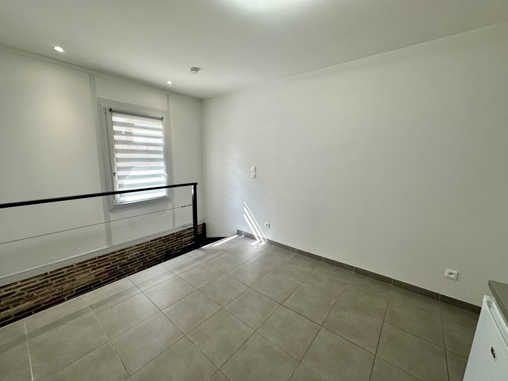 Maison à louer, 2m², Troyes