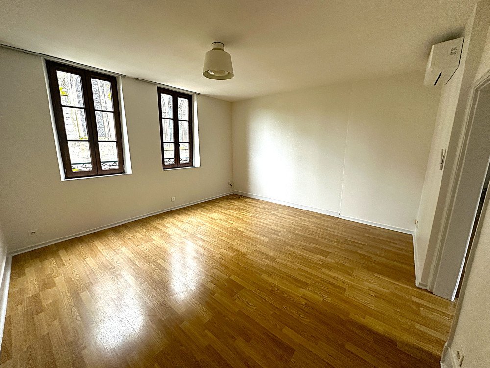 Maison à louer, 2m², Troyes