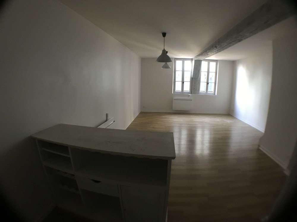 Maison à louer, 3m², Troyes
