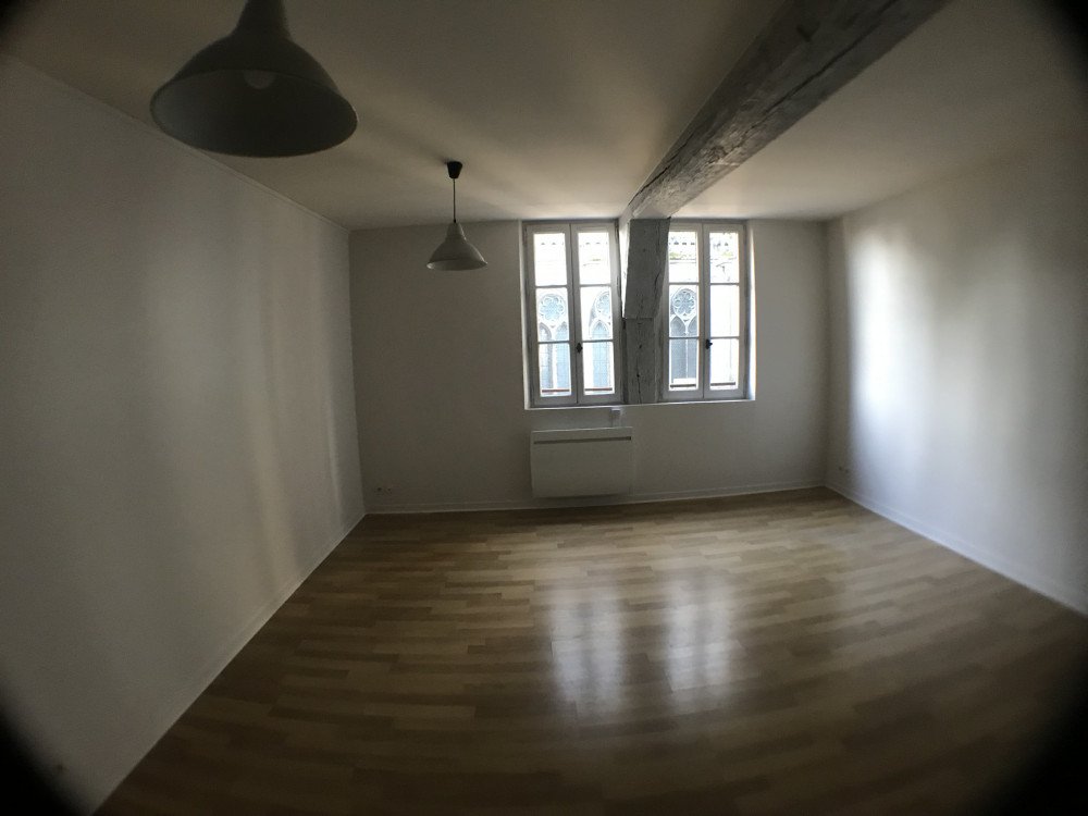 Maison à louer, 3m², Troyes