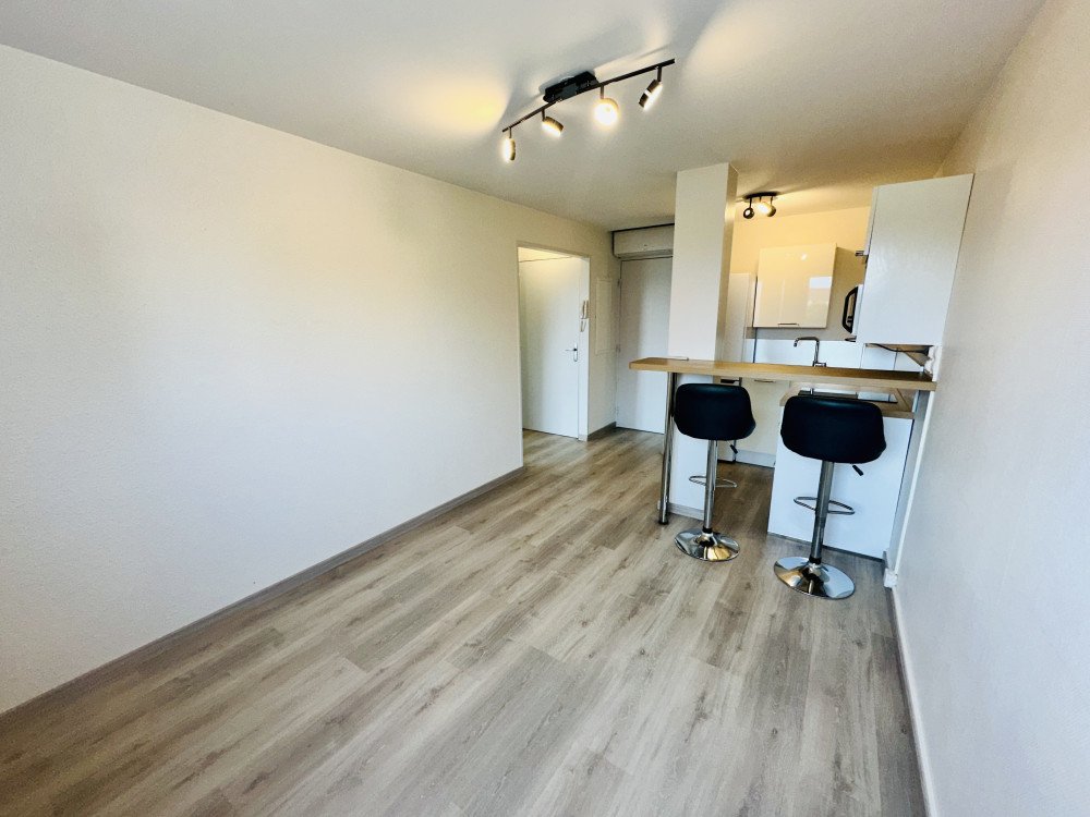 Maison à louer, 2m², Troyes