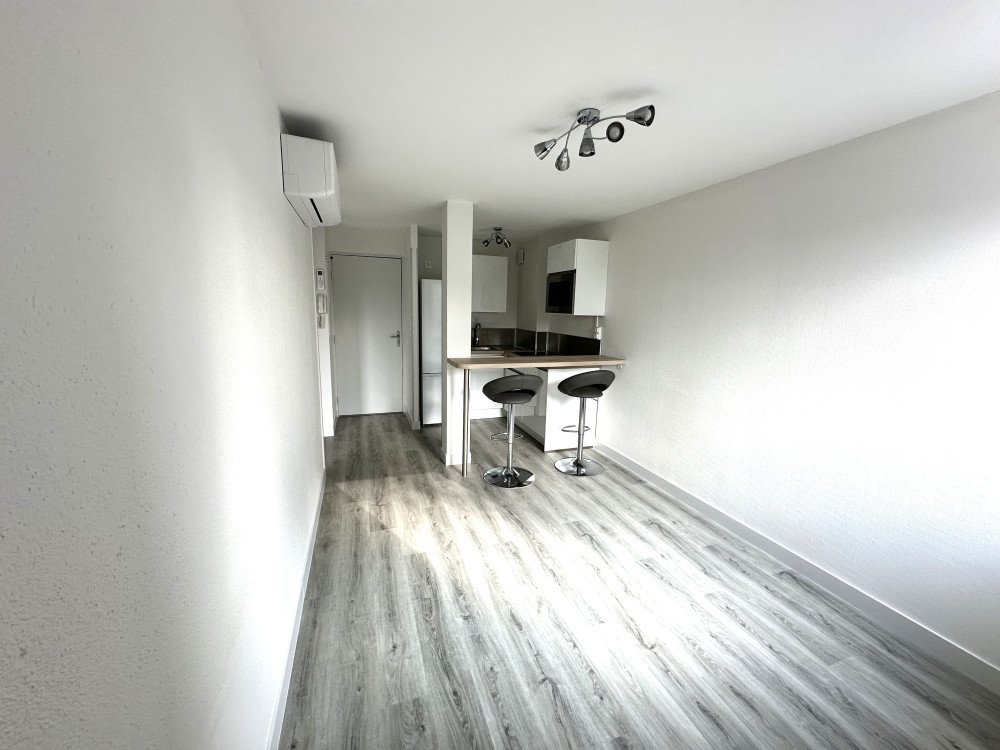 Maison à louer, 2m², Troyes