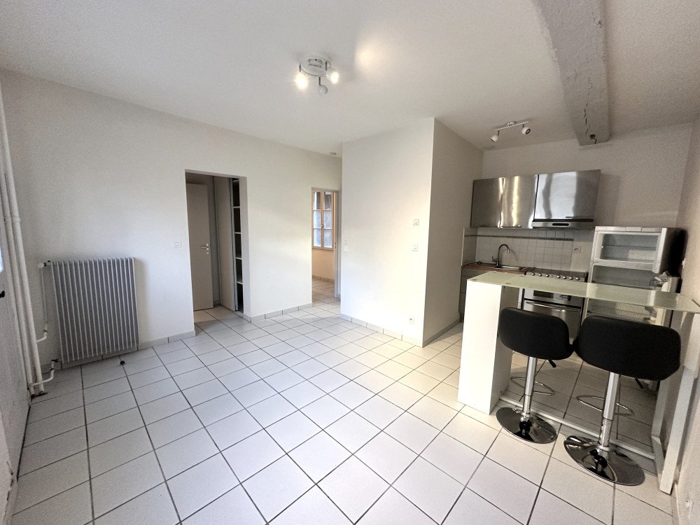 Maison à louer, 2m², Troyes