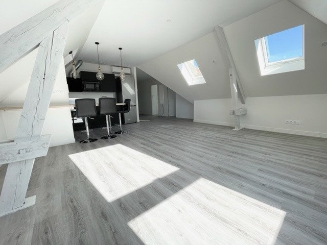 Maison à louer, 58m², Pont-Sainte-Marie